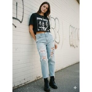 AÉROPOSTALE Light Wash Distressed Mom Jeans • Raw Hem Grunge • Size 14